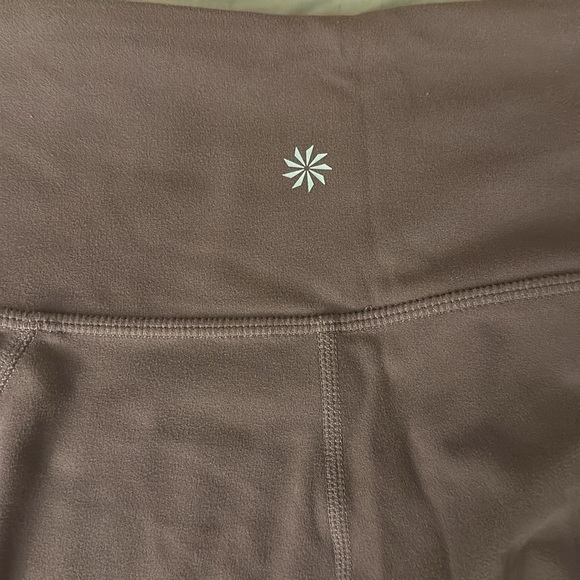 NWOT Athleta 7/8 Mesh Shine Salutation Leggings Dusty Rose/Purple - Picture 5 of 7